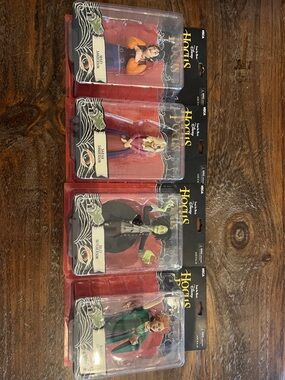 Hocus Pocus figures